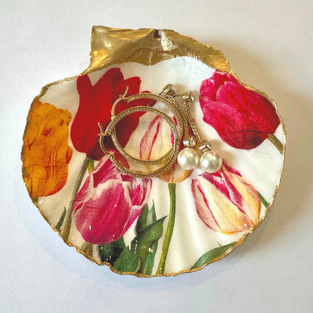 Pink Tulip Seashell Trinket Jewelry Dish - Picture 2 of 4